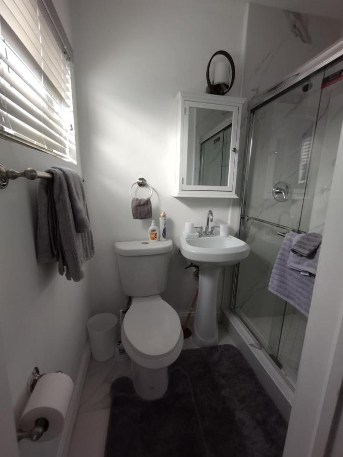 Cheerful 3-Bedroom Home /Ac+ Free Parking North Miami Beach Εξωτερικό φωτογραφία