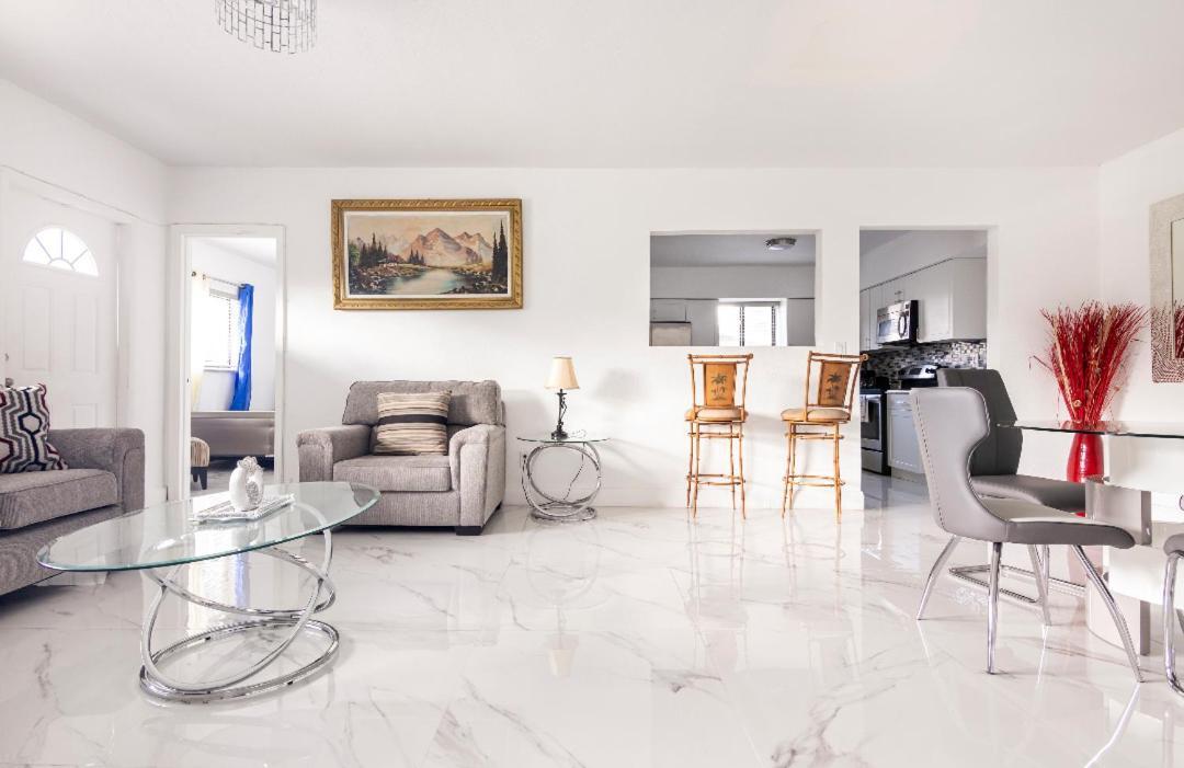 Cheerful 3-Bedroom Home /Ac+ Free Parking North Miami Beach Εξωτερικό φωτογραφία