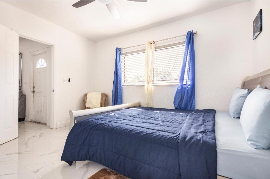 Cheerful 3-Bedroom Home /Ac+ Free Parking North Miami Beach Εξωτερικό φωτογραφία